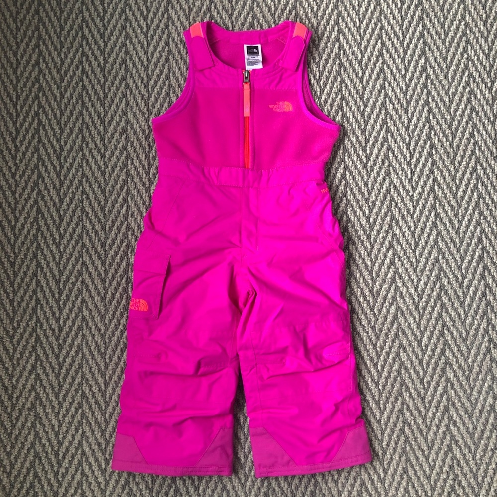 2t north face snowdrift bib- snowsuit